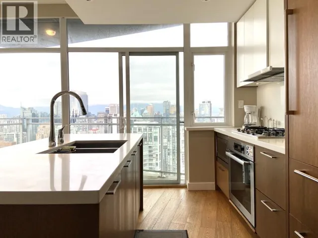 4203 1372 SEYMOUR, Vancouver, British Columbia V6B0L1