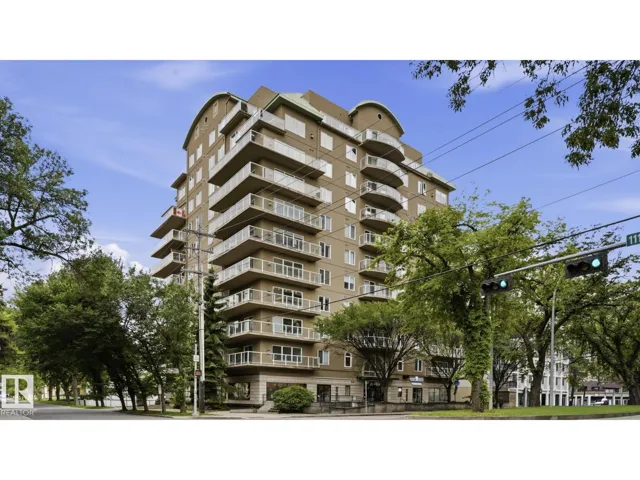 #901 11111 82 AV NW, Edmonton, Alberta T6G0T3