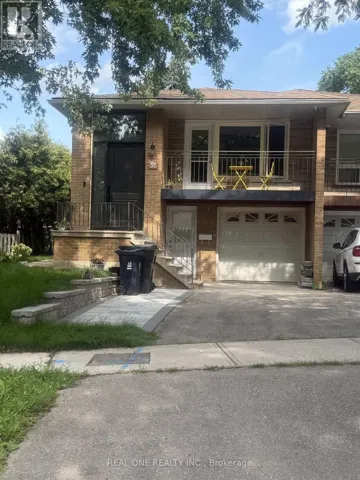 LOWER - 57 JAMES GRAY DRIVE, Toronto (Bayview Woods-Steeles), Ontario M2H1N8