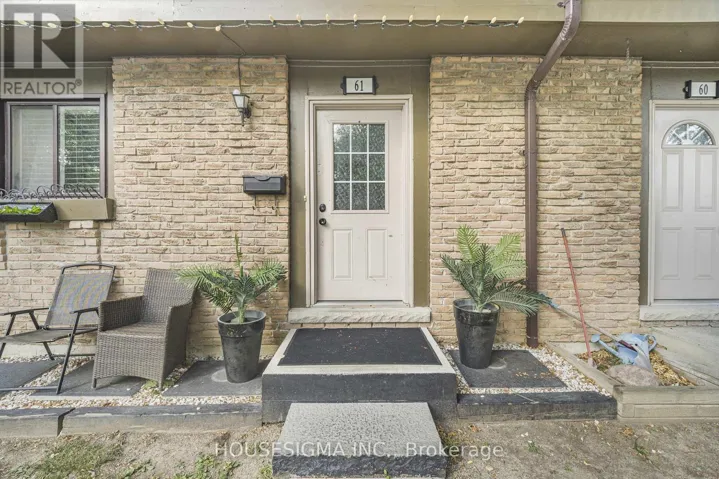 61 - 105 HANSEN ROAD N, Brampton (Madoc), Ontario L6V3C9