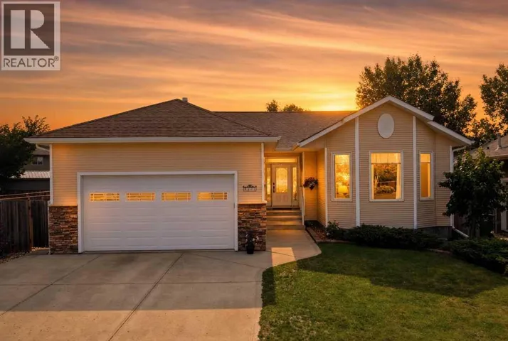 4203 41 Street Close, Ponoka, Alberta T4J1V6