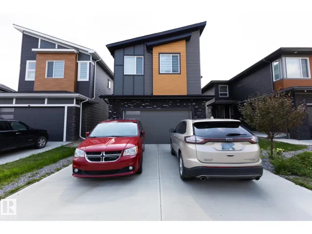 6907 173 AV NW, Edmonton, Alberta T5Z0W4