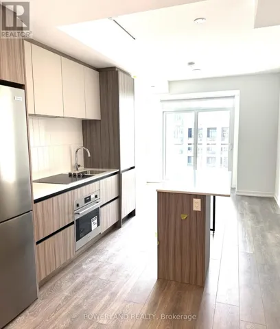 632 - 8 BEVERLEY GLEN BOULEVARD, Vaughan (Beverley Glen), Ontario L4J0L5