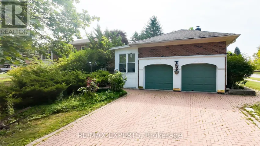 284 MURRAY DRIVE, Aurora (Aurora Village), Ontario L4G6B1