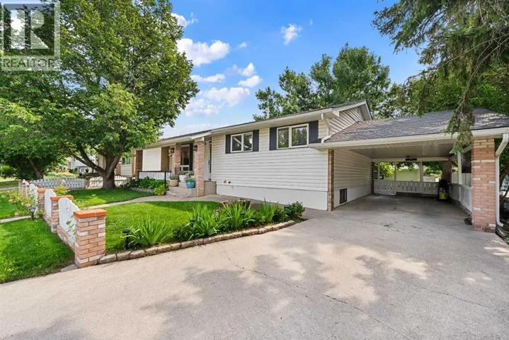 632 Foritana Road SE, Calgary, Alberta T2A2B9