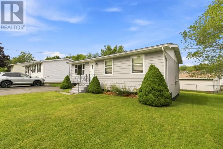 11 Savona Court, Cole Harbour, Nova Scotia B2W4R1