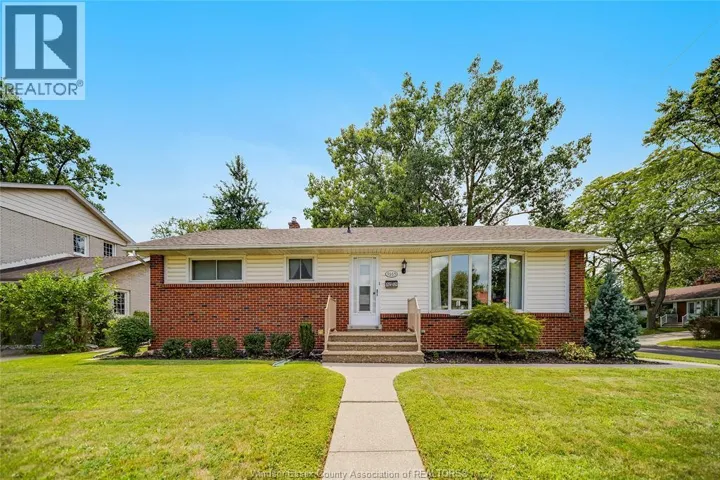 3665 RANDOLPH AVENUE, Windsor, Ontario N9E3G4