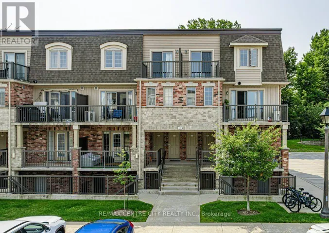 D - 243 RACHEL CRESCENT, Kitchener, Ontario N2R0E2