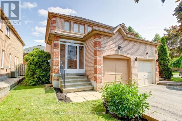 63 HERKES DRIVE, Brampton (Fletcher's West), Ontario L6Y5B2