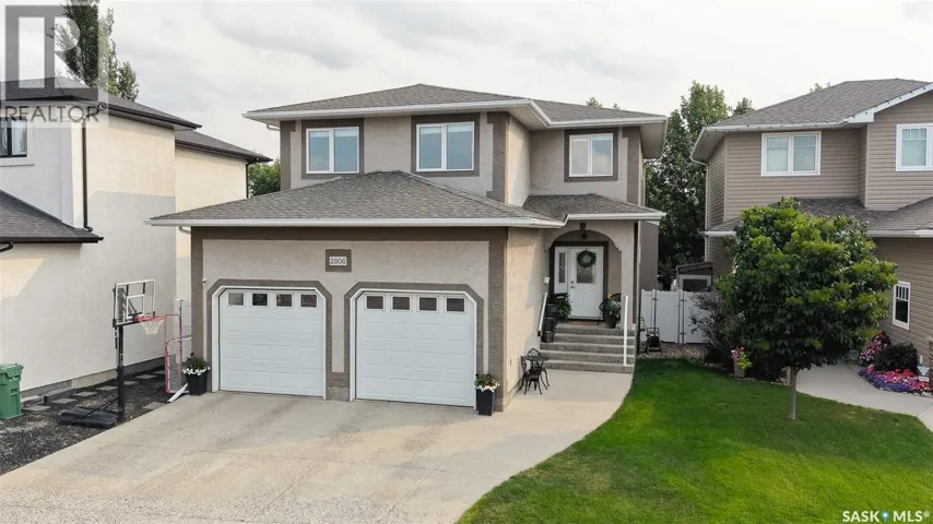 2806 Sunninghill CRESCENT, Regina, Saskatchewan S4V0N7