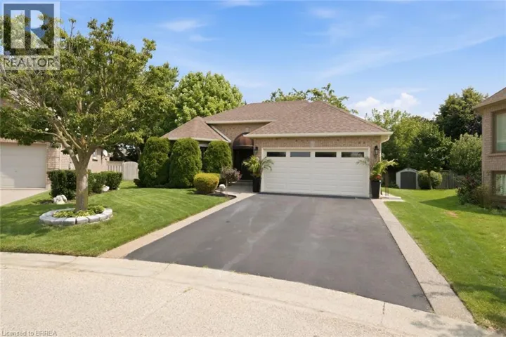 37 MC INTOSH Court, Brantford, Ontario N3R7Y1