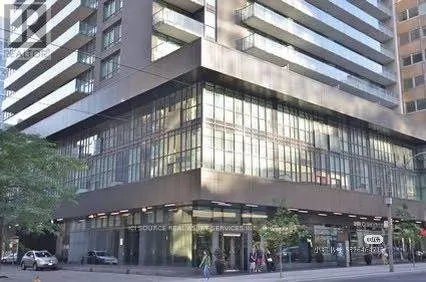 902 (SHARED UNIT) - 770 BAY STREET, Toronto (Bay Street Corridor), Ontario M5G0A6