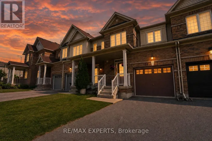 136 MATTHEWSON AVENUE, Bradford West Gwillimbury (Bradford), Ontario L3Z2A5