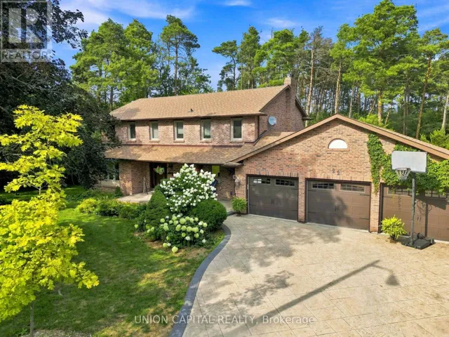 22 CYNTHIA CRESCENT, Richmond Hill (Oak Ridges), Ontario L4E2P8
