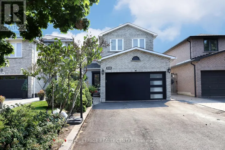598 PILCOM COURT, Mississauga (Fairview), Ontario L5B4A3