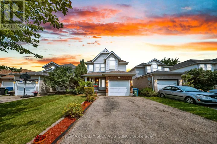 17 BUCKTHORN CRESCENT W, Guelph (Grange Road), Ontario N1E7C3