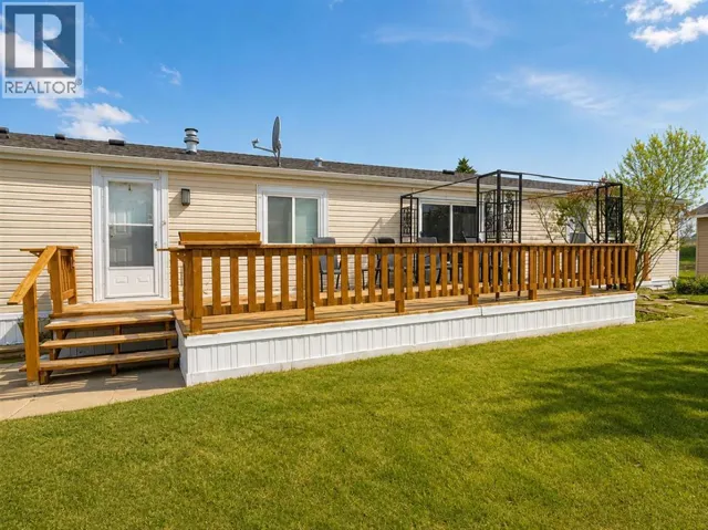 7 Doubletree Way, Strathmore, Alberta T1P1M8
