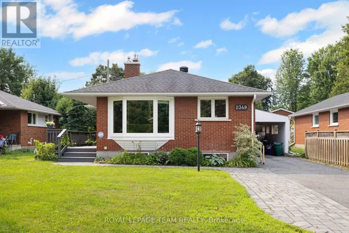2349 EDWIN CRESCENT, Ottawa, Ontario K2C1H8