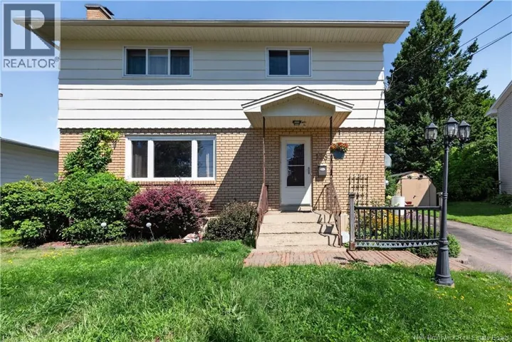 133 Brentwood Drive, Moncton, New Brunswick E1E1N1