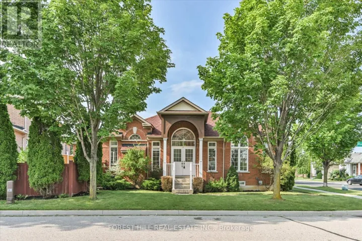 10 DELRAY DRIVE, Markham (Greensborough), Ontario L6E1M2