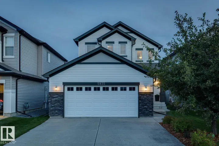 5935 18 AV SW, Edmonton, Alberta T6X0W4