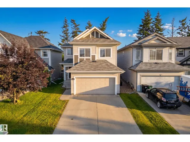8226 180A AV NW, Edmonton, Alberta T5Z0H8