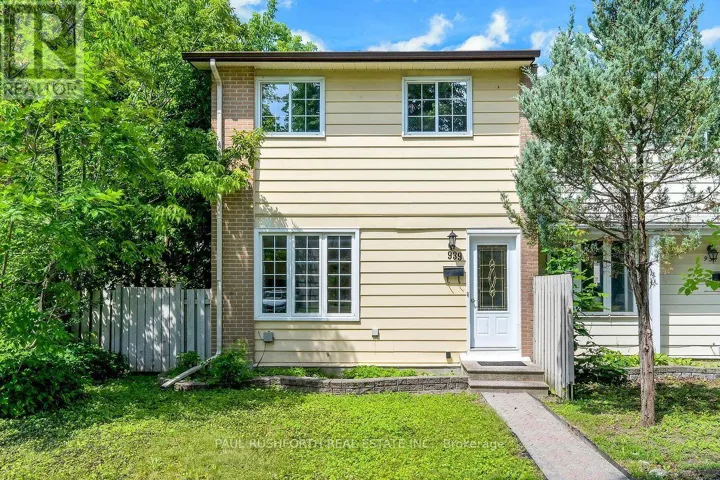 939 GREENBRIAR AVENUE, Ottawa, Ontario K2C0J8