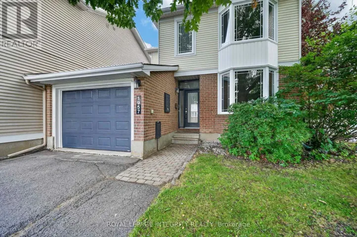 1957 CRESTMONT PLACE, Ottawa, Ontario K1W1E4