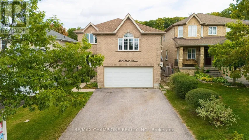 20 BELL STREET, Barrie (Ardagh), Ontario L4N0J2