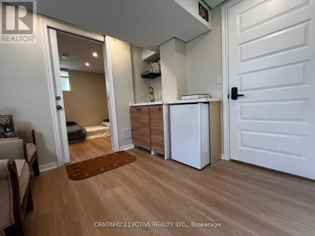 280 THIRTIETH STREET, Toronto (Alderwood), Ontario M8W3E3
