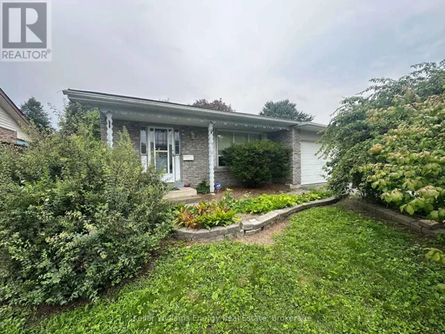 252 KEEWATIN STREET S, Oshawa (Donevan), Ontario L1H6Z8