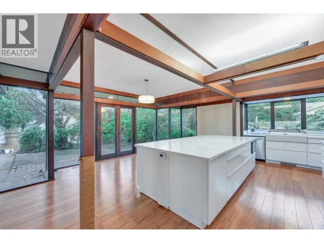 4290 SALISH DRIVE, Vancouver, British Columbia V6N3M6