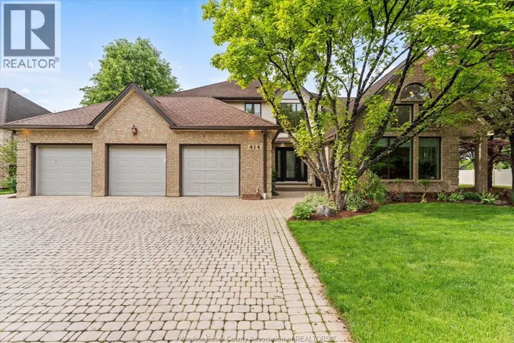 414 CHAMBERS, Tecumseh, Ontario N8N4T5
