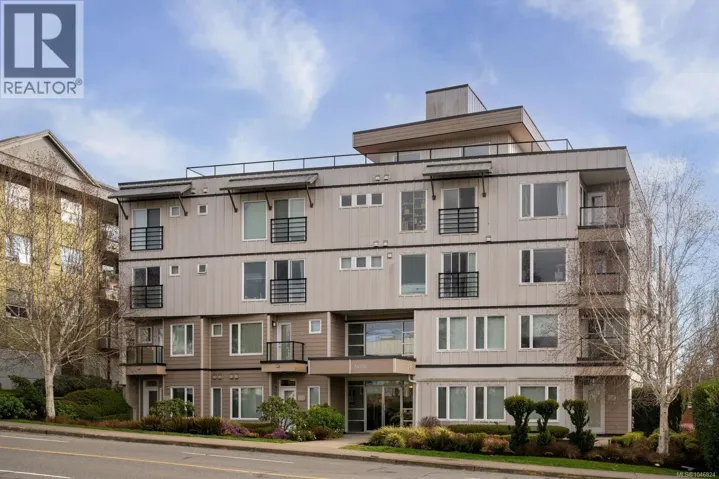 204 1405 Esquimalt Rd, Esquimalt, British Columbia V9A0A4