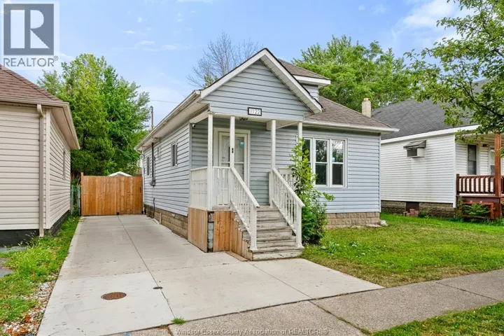 1122 ST. LUKE, Windsor, Ontario N8Y3M9