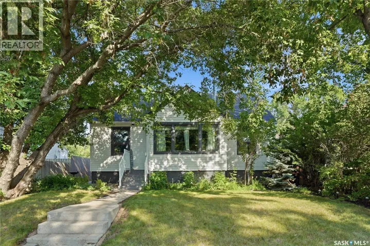 2011 Lorne AVENUE, Saskatoon, Saskatchewan S7J0R4
