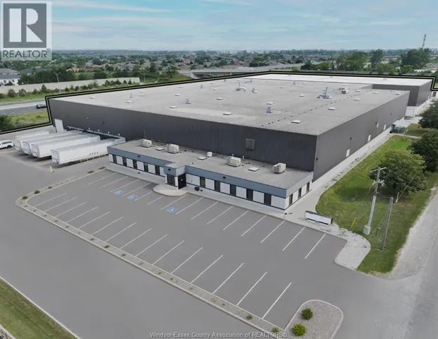 5265 OUTER DRIVE, Windsor, Ontario N9G0C4