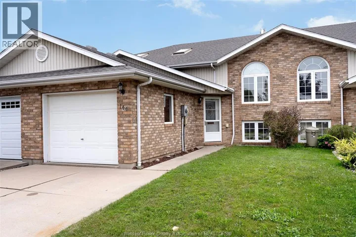 144 Bennie Ave, Leamington, Ontario N8H4Y5