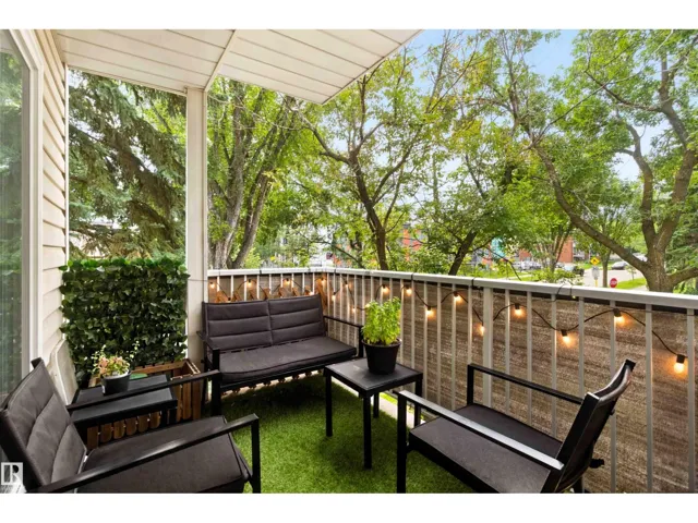 #201 10504 77 AV NW, Edmonton, Alberta T6E1N1