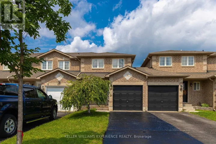 12 MONARCHY STREET, Barrie (Innis-Shore), Ontario L4M7K2