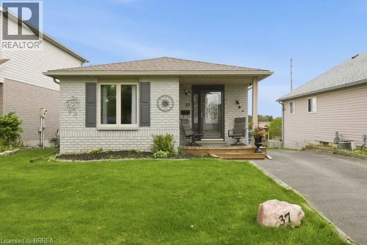 37 ANASTASIA Crescent, Brantford, Ontario N3P2A9