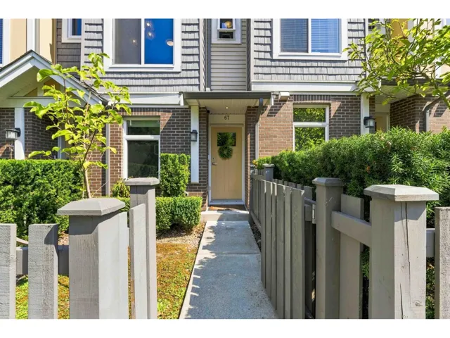 67 9718 161A STREET, Surrey, British Columbia V4N6S7