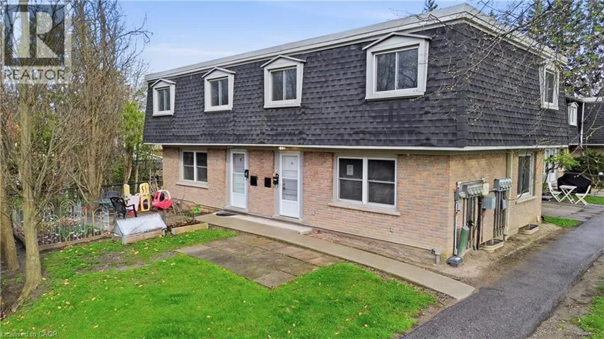 76 BORDEN Parkway Unit# 10, Kitchener, Ontario N2M3T4