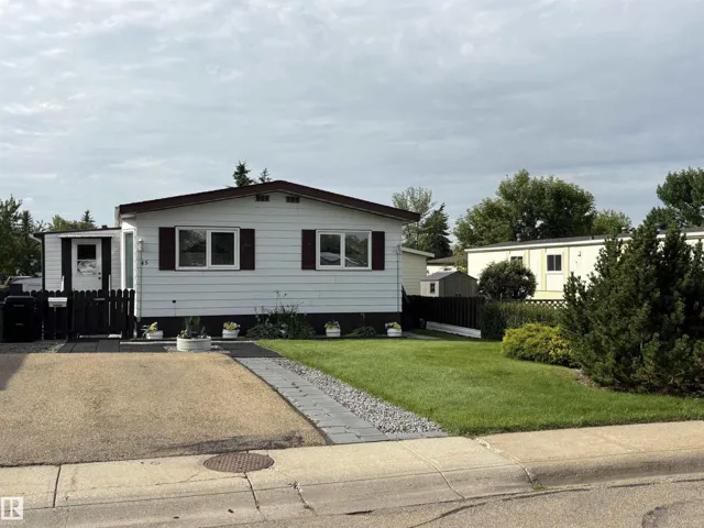 45 Oak Ridge DR NW, Edmonton, Alberta T6P1G9