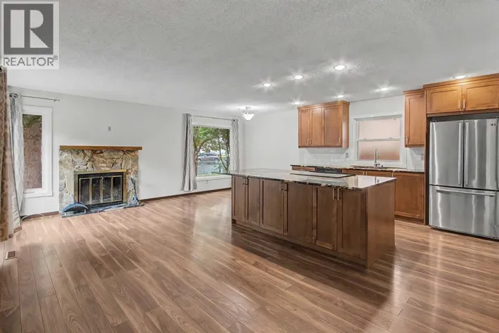 115 Mckenna Crescent SE, Calgary, Alberta T2Y1Y2
