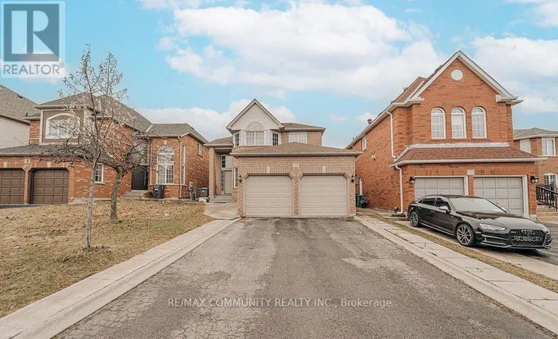 10 SQUIRRELTAIL WAY, Brampton (Sandringham-Wellington), Ontario L6R1X4