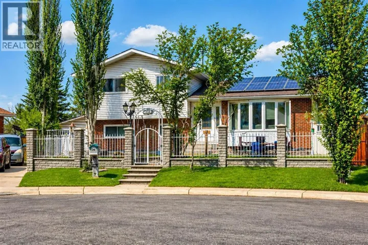 204 Whiteview Close NE, Calgary, Alberta T1Y1R3