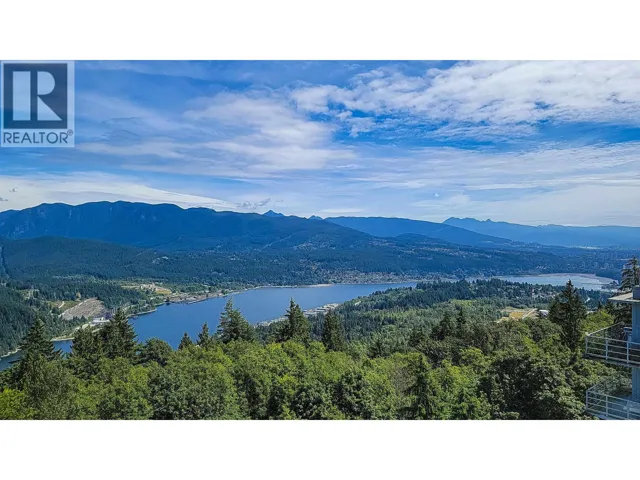 1507 9060 UNIVERSITY CRESCENT, Burnaby, British Columbia V5A0E1