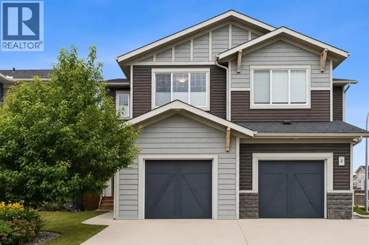 4 Emberside Place, Cochrane, Alberta T4C2L8
