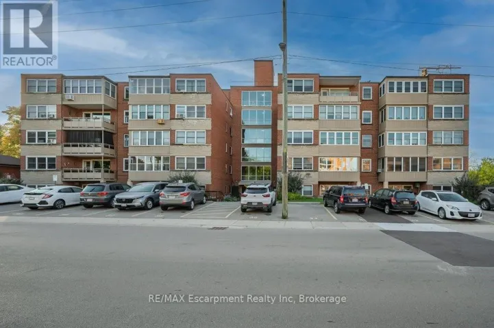 201 - 9 GRANT BOULEVARD, Hamilton (Dundas), Ontario L9H4L5